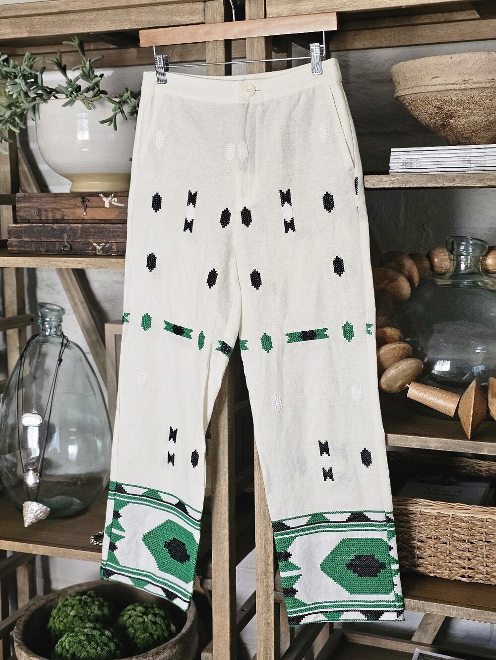 Zara Limited Edition Cream Linen Blend Embroidered Slim Pants